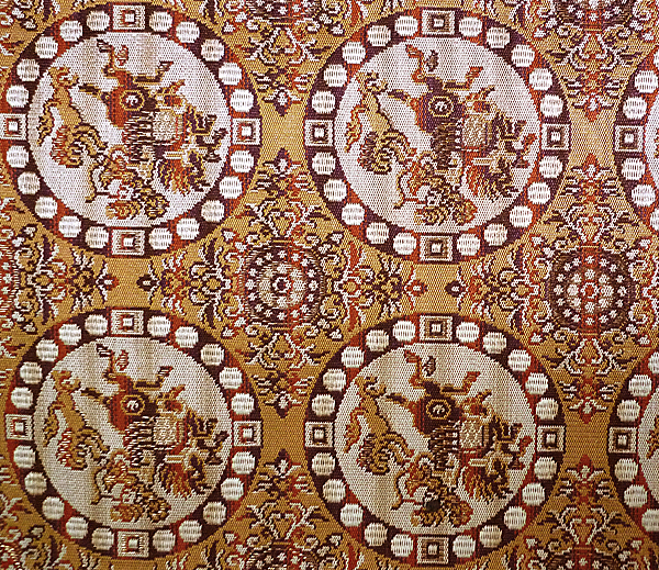 新品保管品　龍村美術織物　獅子狩文錦 テーブルセンター　60x150 美品 テーブルセンター 龍村美術織物 獅子狩文錦 絹100% - メルカリ